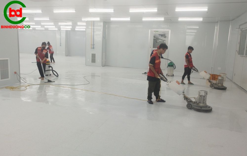 các bước thi công lớp phủ bóng